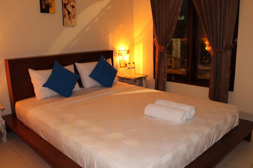 Chillin Kuta Homestay Экстерьер фото