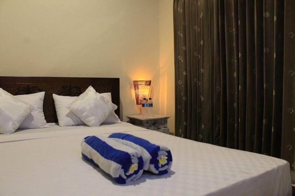 Chillin Kuta Homestay Экстерьер фото